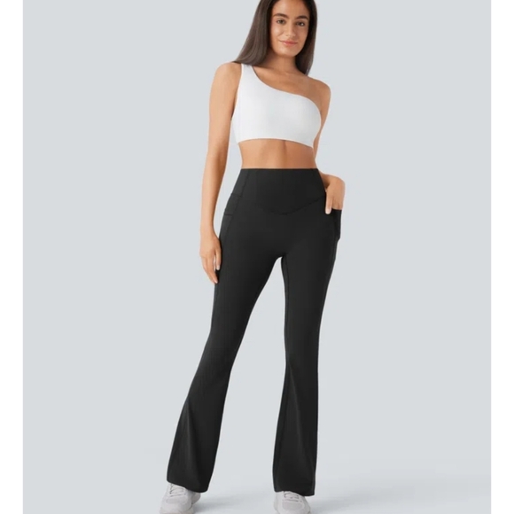 NWT Halara Ultra Sculpt High Waist Tummy Control Black Flare Leggings Sz. M Tall - Picture 3 of 8